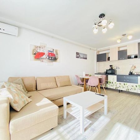 Sea Side Ada Apartment Năvodari Kültér fotó